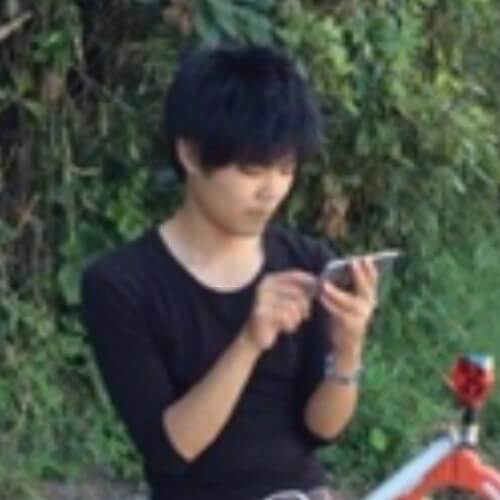 編集部 三石